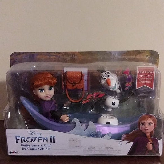Disney Frozen 2 Anna & Olaf Ice Canoe Gift Set